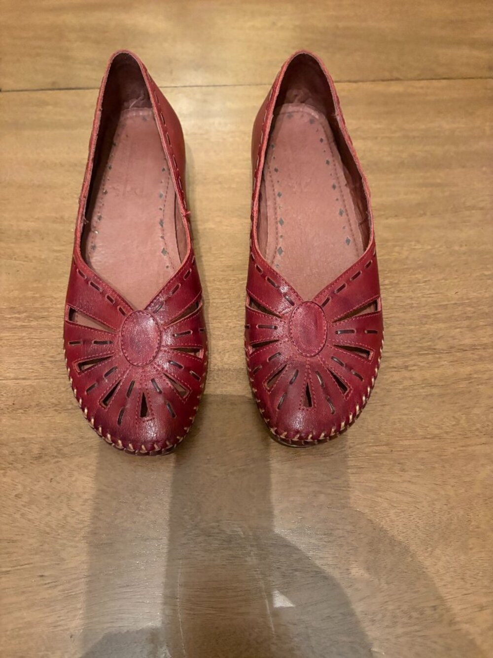 NWOT (Other)Pikolinos Red Leather Spanish Cutout Accent Heeled Sandals. Sz 6.5/7